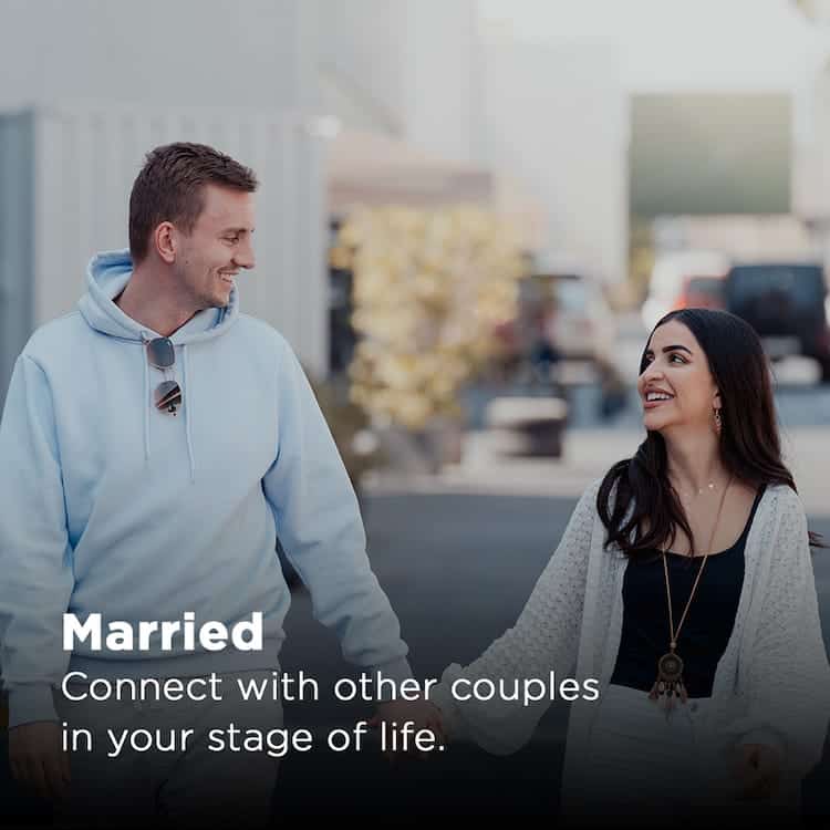 Mosaic Dubai Thumb Married