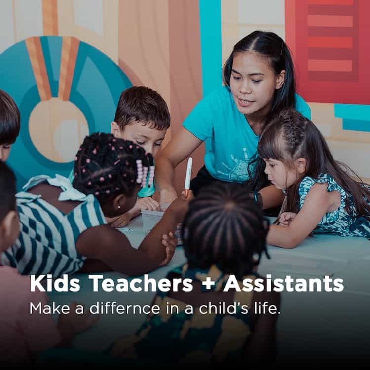 MosaicDubai Thumbs Kids Teacher